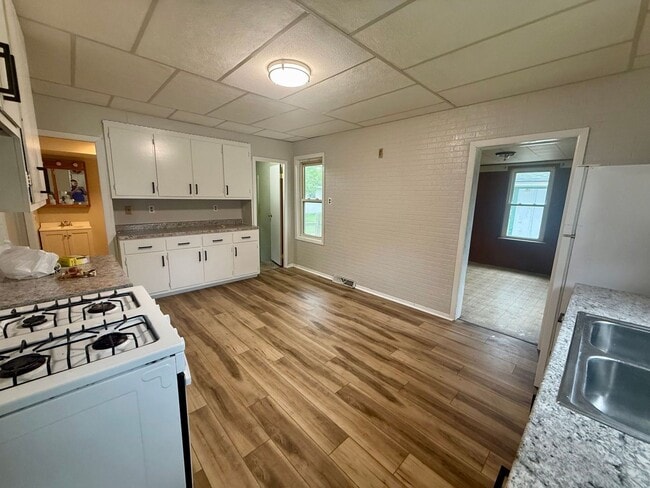 Building Photo - 3 Bed 2 Bath Single Family Home in Wausau