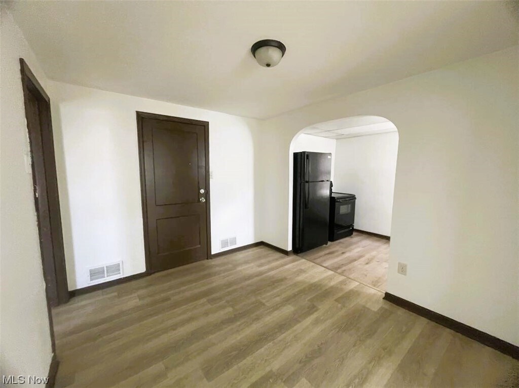 1822 Pennsylvania Ave Unit 3, Weirton, WV 26062 Room for Rent in