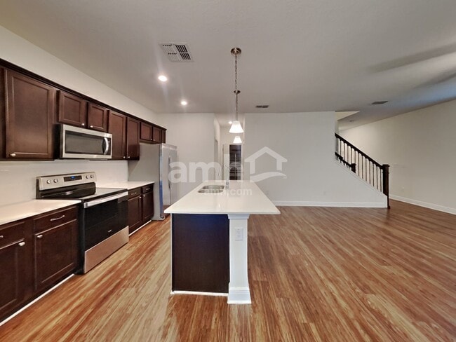 Foto del edificio - 22399 Bellini Cir