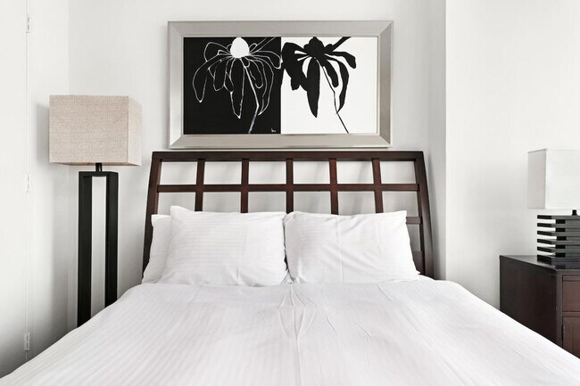 Foto del edificio - 479 Washington Blvd