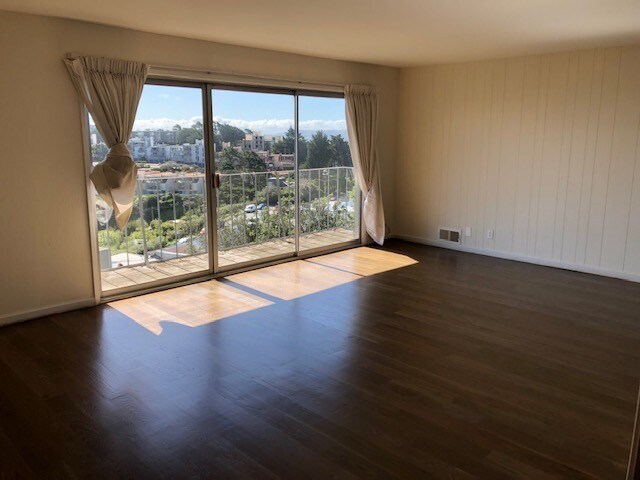 Foto del edificio - Spacious Remodeled Twin Peaks 1 Bedroom