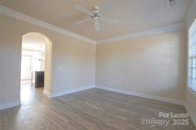 Foto del edificio - 11125 Cedar Walk Lane
