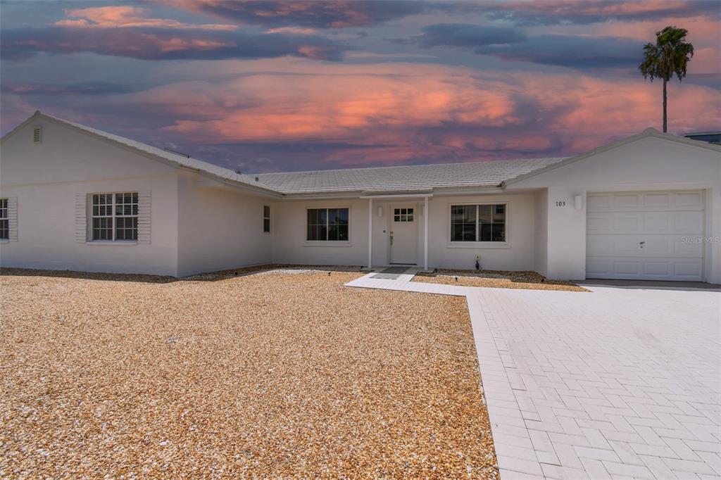 103 171st Ave, North Redington Beach, FL 33708 Townhouse for Rent in