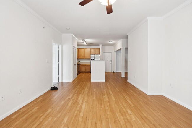 Building Photo - Charming 2BR Condo in Saint Louis