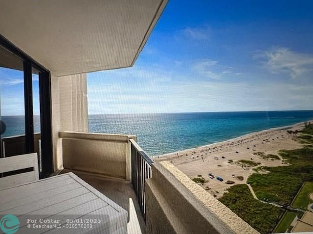 Building Photo - 2800 N Ocean Dr