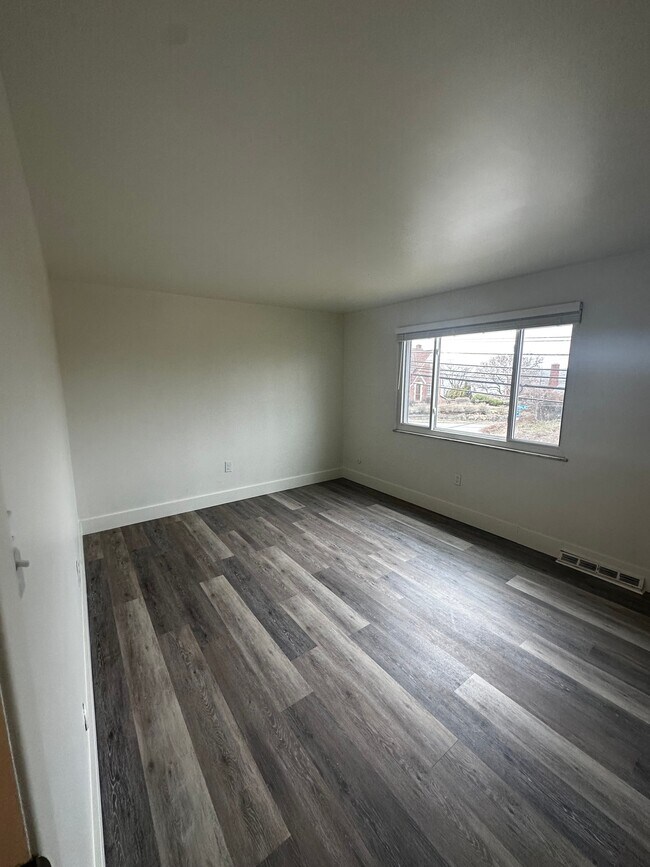 Foto del edificio - 558 Bigelow St