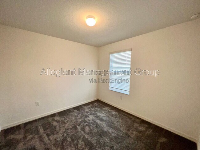 Foto del edificio - 3805 Hampton Chase Ln