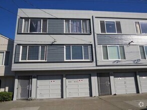 Building Photo - 1580-1582-1582 28th Ave