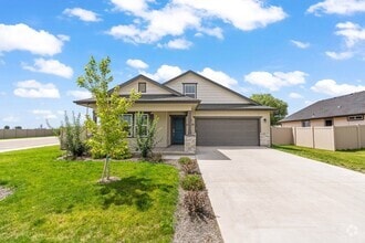Building Photo - 15837 N Limestone Way