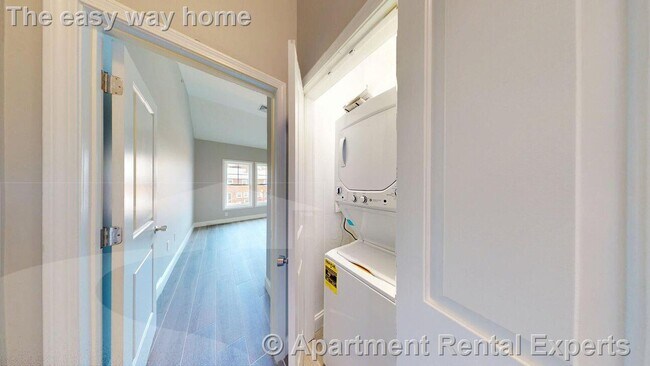 Foto del edificio - 51 Hill Rd