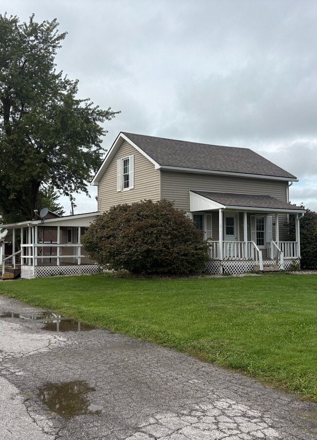 Building Photo - 13333 Roth Rd