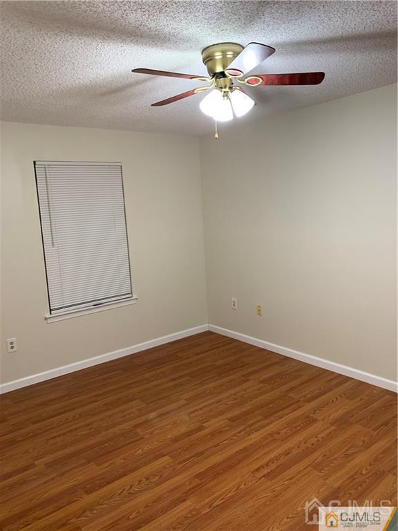 Foto del edificio - 288 Kempsey Dr