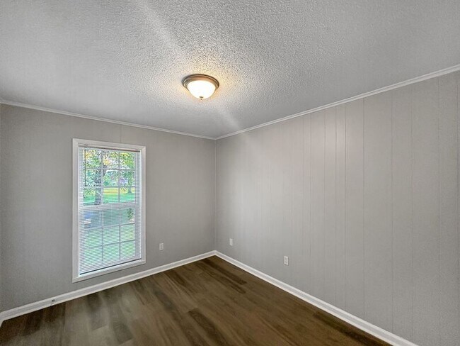 Foto del edificio - 995 Canary Ln