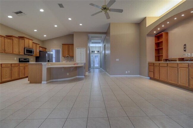 Foto del edificio - 10215 Evergreen Hill Dr