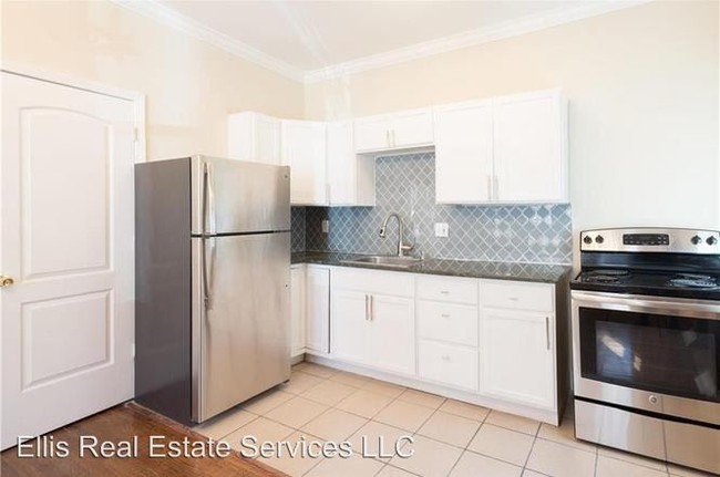 Foto del edificio - 1117 W 41st Terrace