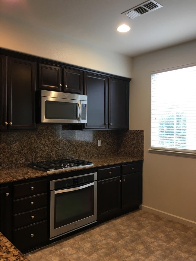 Building Photo - 6788 S Mariposa Ln