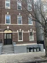Building Photo - 80 Elliott Ave