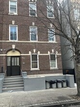 Building Photo - 80 Elliott Ave