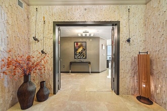 Building Photo - 3101 S Ocean Dr