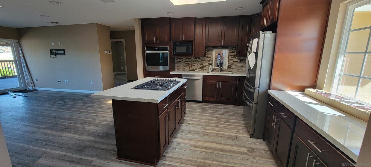 Foto principal - 9738 Sherm Cir