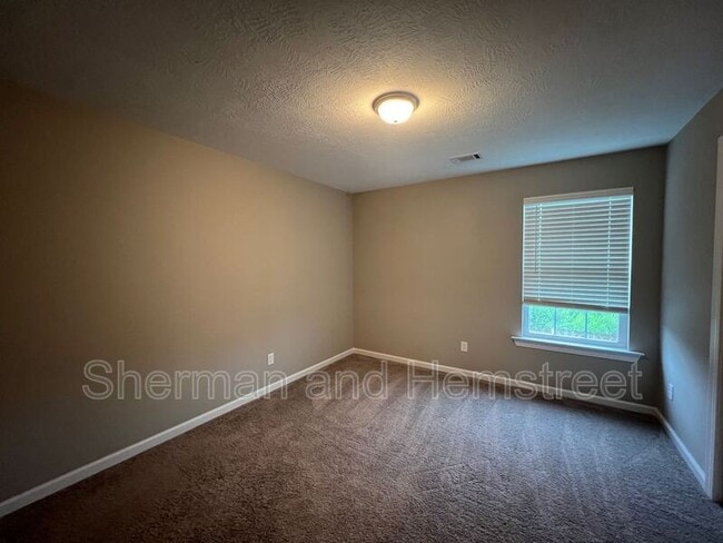Building Photo - 862 Williford Run Dr