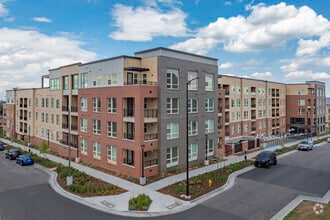 Building Photo - Sorella at Loretto Heights