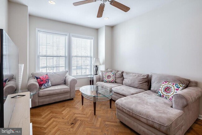 Foto del edificio - 2134 Webster St