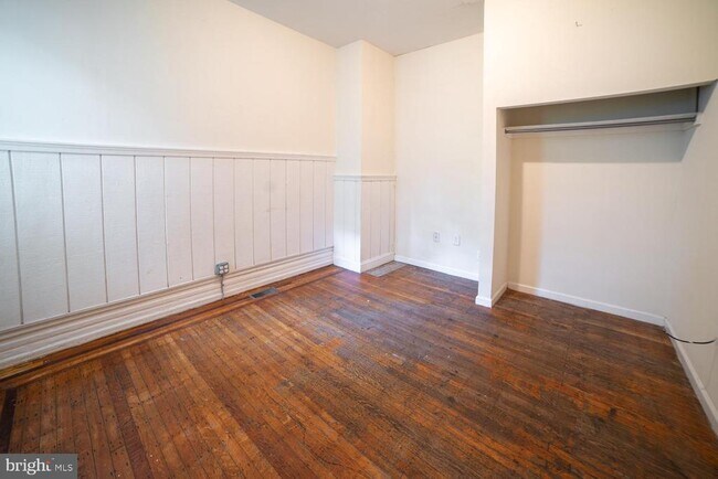 Foto del edificio - 1850 N 16th St