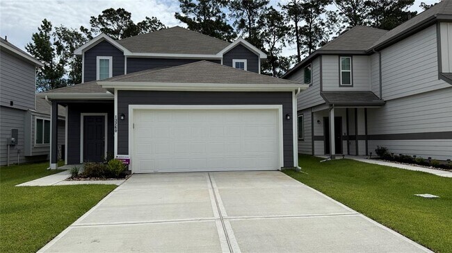 Building Photo - 13260 Musky Dr