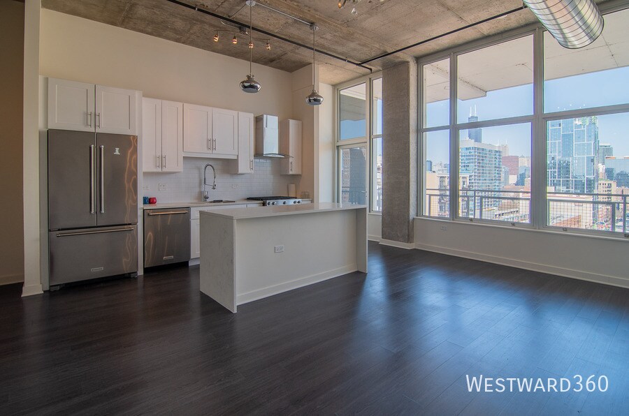 Foto principal - 50 E 16th St