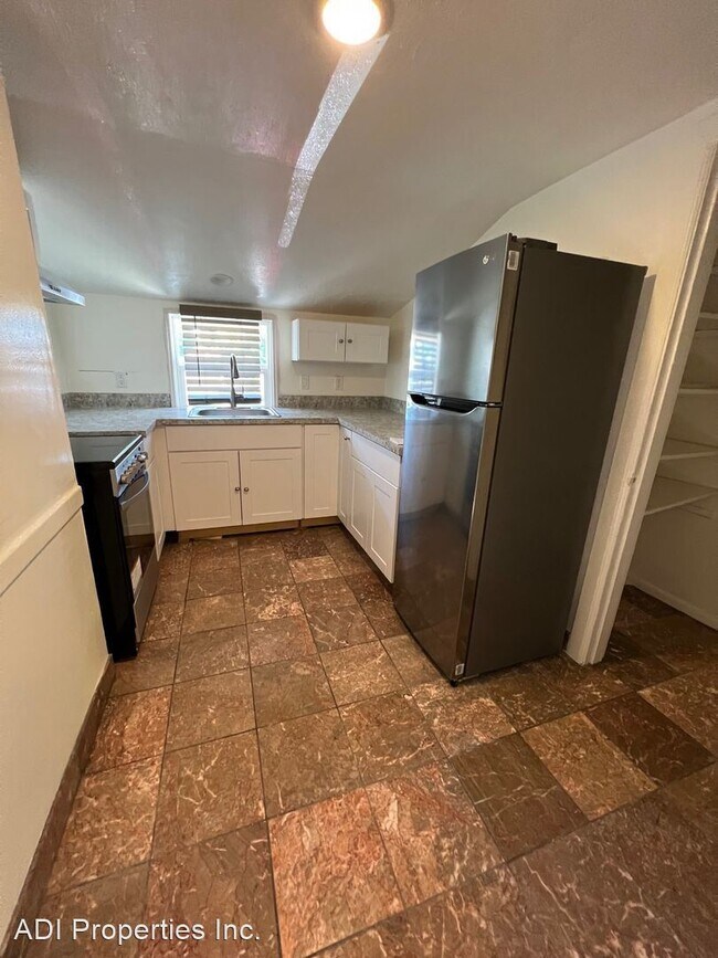 Foto del edificio - 1 br, 1 bath House - 12935 SW Beaverdam Ro...