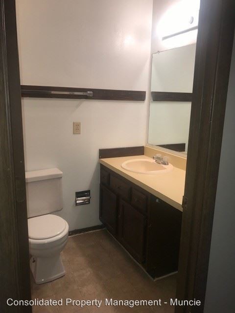 Foto del edificio - 3904-3910 N Franklin St