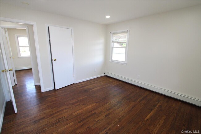 Foto del edificio - 523 Hawthorne Ave