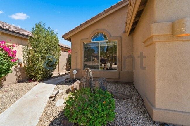 Building Photo - 10457 E Star of the Desert Dr