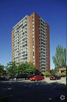Building Photo - Waterford Tower