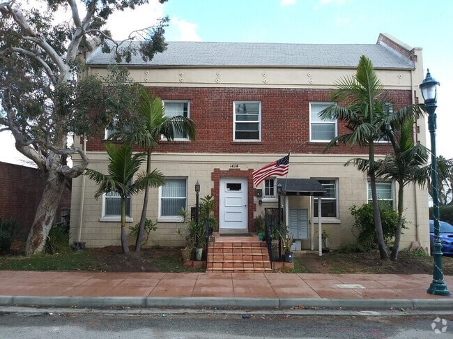 Building Photo - Craven Apartments