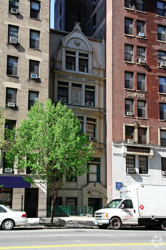 112 W 86th St, New York, NY 10024 Apartments in New York, NY