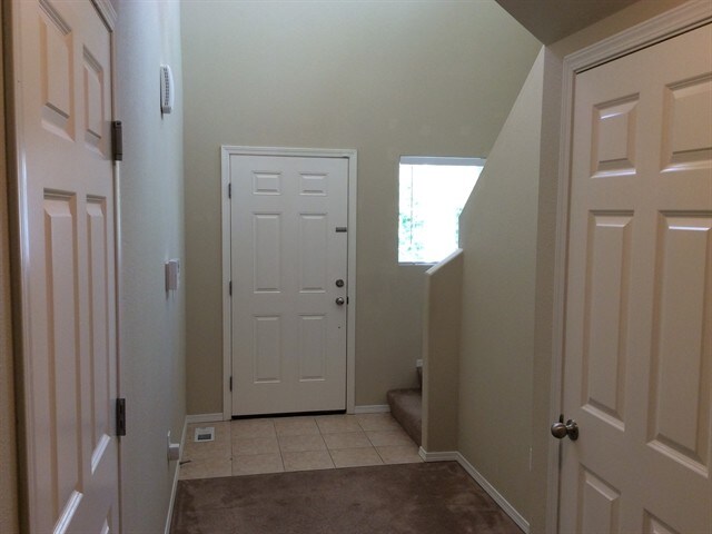 Building Photo - 3612 London Loop Northeast