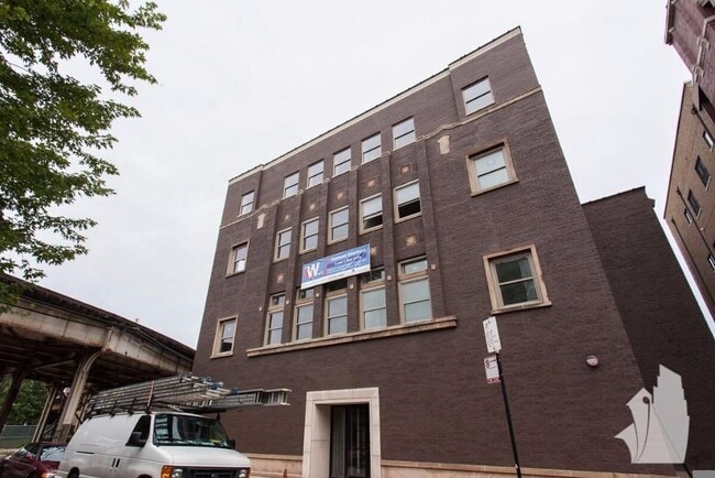 Foto del edificio - 930 W Dakin St