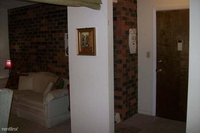 Foto del edificio - 23435 Western Ave