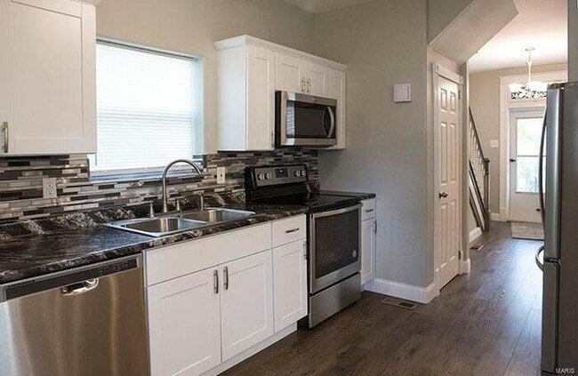 Building Photo - Fantastic 2bd/1ba home! Let yourself in!