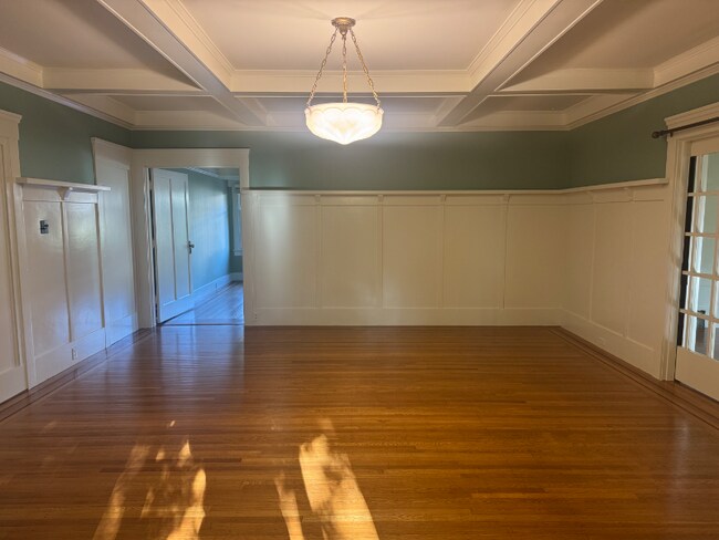 Foto del edificio - 199 Saranap Ave