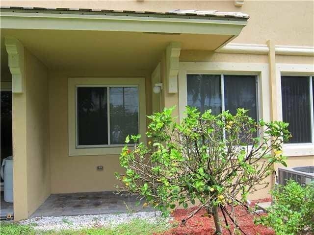 Foto del edificio - 4331 Berkshire Wharf Dr