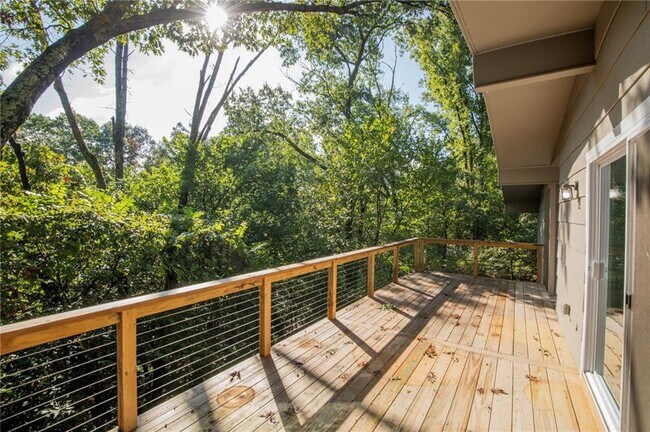 Foto del edificio - 82 Bosworth Cir