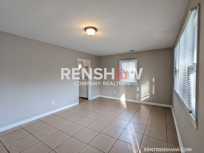 Building Photo - Cozy 3/1 Home in Frayser Available Now!