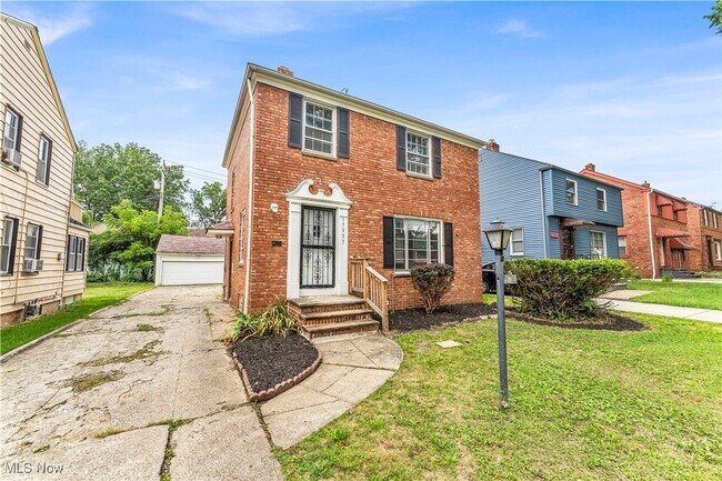Foto del edificio - 17003 Talford Ave