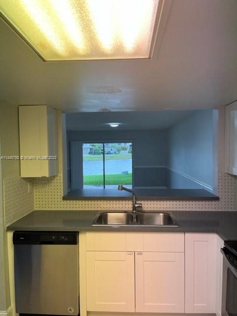 Foto del edificio - 651 SW 113th Way