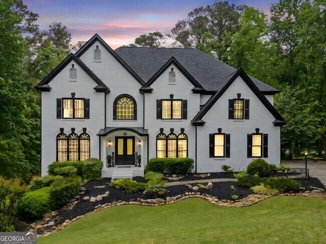 Foto del edificio - 882 Hallbrook Ln
