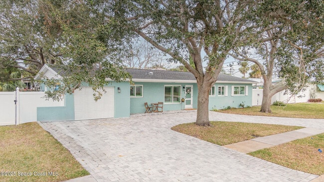 Building Photo - 407 Sandpiper Dr