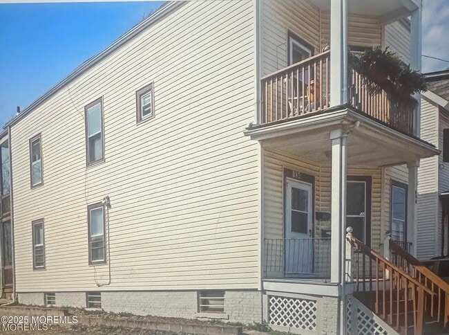 Building Photo - 104 Welton St
